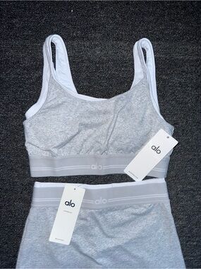 ALO Yoga Light Gray Heathered Low-Impact Sports Bra